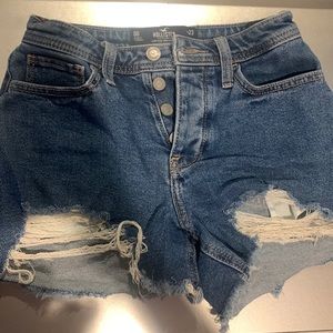 Hollister mom shorts